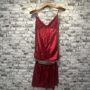EUC Women's Scarlet Lace Chemise Pajama Set Size XXL